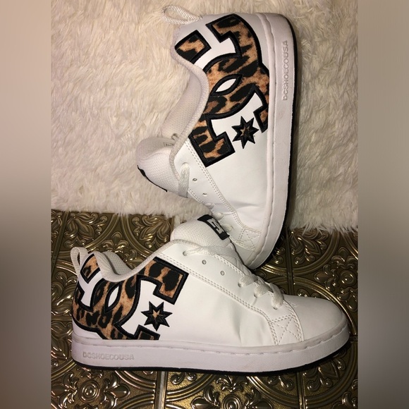 DC Women's Court Graffik Sneakers - White size 5 - Picture 12 of 16